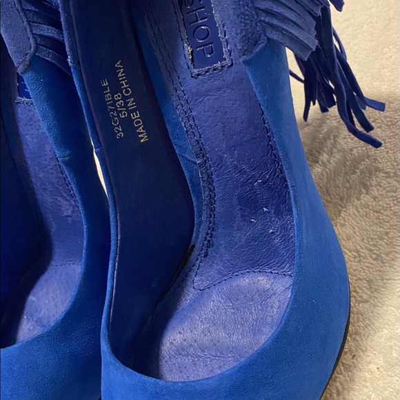 Brand New Gorgeous Suede Heels by TOP SHOP London - Box 64 - Picture 2 of 7